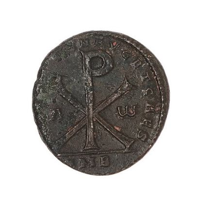 null ROME - Magnence

Double Maiorina of bronze struck in 353 in Amiens. 

Bastian...