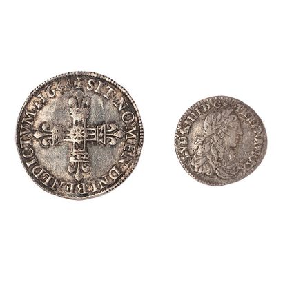 null Louis XIV (1643-1715)

Lot de 2 monnaies d'Amiens : 

- Quart d'écu 1644 X.

Dup....