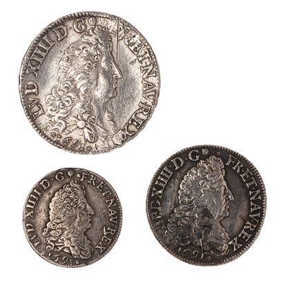 null Louis XIV (1643-1715)

Lot de 3 monnaies d'Amiens aux 8L 1er type, réformations...