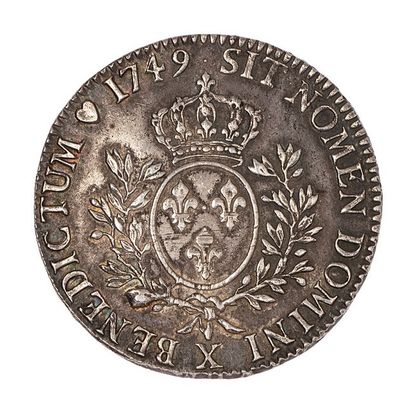 null Louis XV (1715-1774)

Ecu with band 1749 X. 

Dup. : 1680. 

Flank defect on...