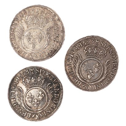 null Louis XIV (1643-1715)

Lot of 3 half-seconds with palms 1693; 1694; 1695 X reformation....