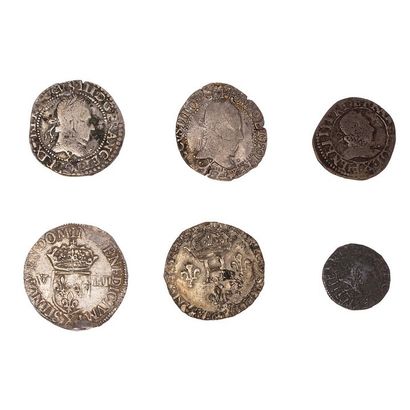 null Henry III (1574-1589)

Lot of 6 coins. 

- Quarter Franc : 1585 and 1587 X....
