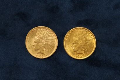 null 2 pièces en or de 10 dollars "Indian Head Eagle" 1907 (Philadelphie), 1911 (Philadelphie).

TB...