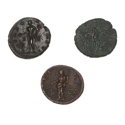 null Lot of 3 aces.

Antoninus the Pious (C.106) and Hadrian (2) (C. 369 & C. 1142)...