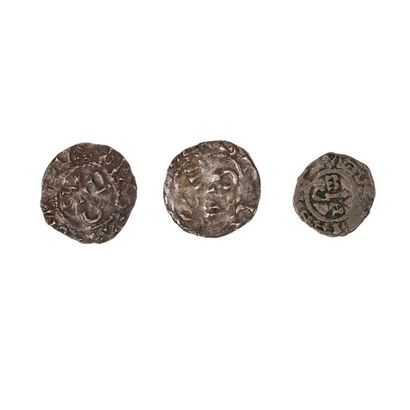 null Abbey of Corbie (11th century) EVRARD

Lot of 2 deniers and 1 obol. 

B.1908...