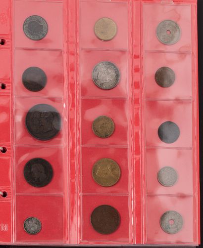null Lot de 84 monnaies diverses : quelques bronzes romains dont as de Domitien et...