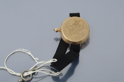 null Montre de gousset montée en montre bracelet en or jaune 18k (750) cadran émaillé...