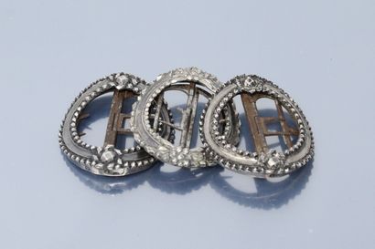 null Three silver shoe buckles (hallmarks 1st cock and guarantee Paris, and silversmith...