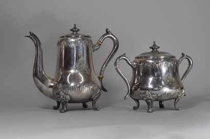 null Teapot and sugar bowl in silver plated metal hallmarked MORLOT

- Sugar bowl...