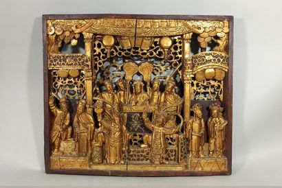 null CHINA, Ningpo - 20th century

Carved, openwork and gilded lacquered wood panel,...
