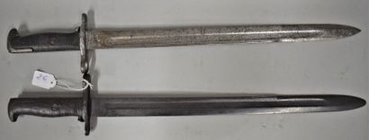 null Set of two Springfield US 1905 bayonets. 

As is (without scabbard).