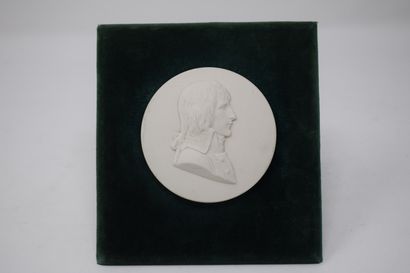 null SEVRES 

Bisque porcelain medallion showing the right profile of Bonaparte's...