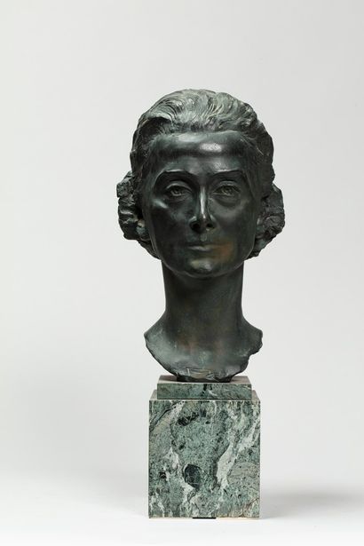 null N. A. TREGER , 20th century

Portrait of Anna Stepanovna Sorina, 1964

head...
