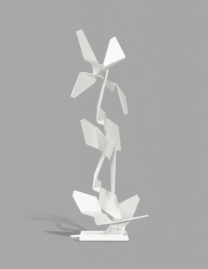 null MALTIER Dominique, born in 1954 

Untitled white

sculpture in cut, folded and...