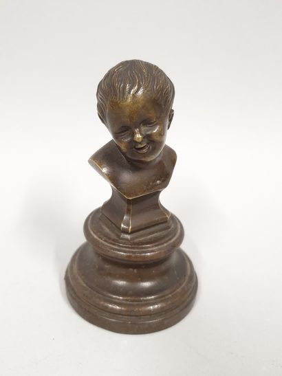 null ANONYMOUS 

Laughing John 

Bronze with brown patina on a wooden base, unsigned

wear...