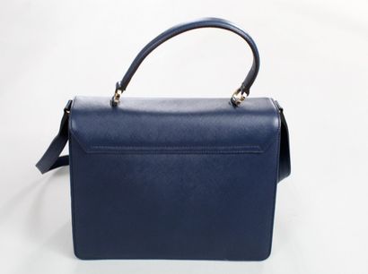 null FERRAGAMO 



Blue leather bag carried by hand, shoulder or across the shoulder,...