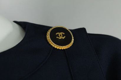 null CHANEL 

CHANEL Boutique" dress in midnight blue wool and silk inspired by the...