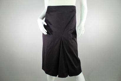null SALVATORE FERRAGAMO



Flared skirt in aubergine wool twill with a geometric...