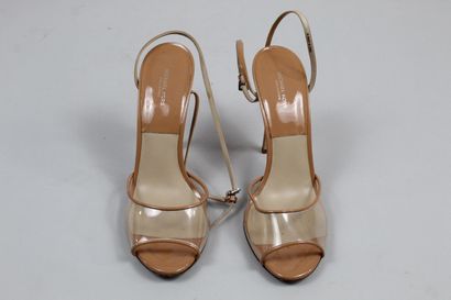 null MICHAEL KORS 

Pair of nude glazed leather and transparent plastic pumps. 

Tie...