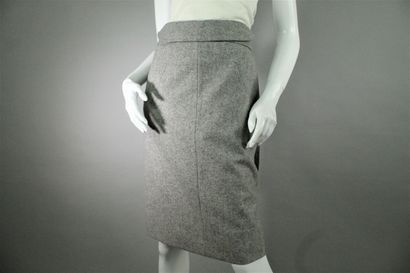 null GIANFRANCO FERRÉ



Grey wool skirt with a flap on the front and a decorative...