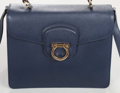 null FERRAGAMO 



Blue leather bag carried by hand, shoulder or across the shoulder,...