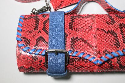  HUG & YOU Handbag, shoulder bag or shoulder strap (removable) in red python and...