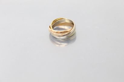 null CARTIER

Bague trois anneaux en or jaune, gris et rose 18K (750).

Signée Cartier...