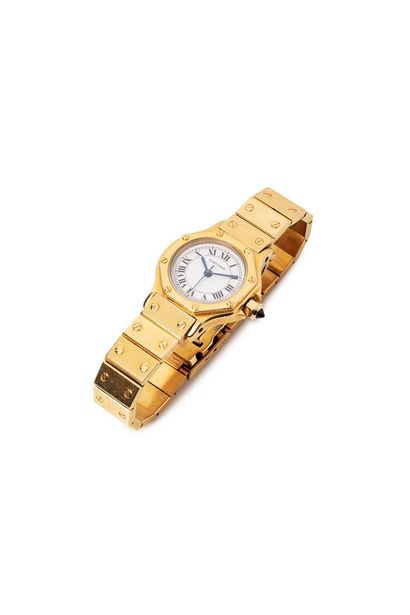 null CARTIER 

Santos

Ladies' wristwatch in 18k (750) gold, case with screw-down...