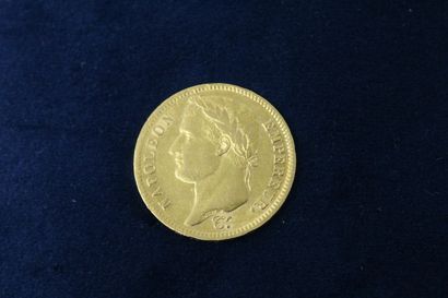 null 
Pièce en or de 40 francs Napoléon tête laurée, Empire Français. (1812 A)

TTB...