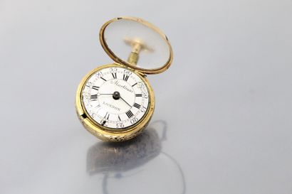 null MARTINEAU, London

Mid 18th century

Gold watch with bell for the continental...