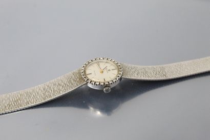 null OMEGA

Montre bracelet de dame, boîtier en or gris 18k (750), cadran à fond...