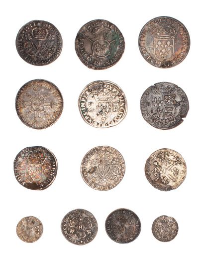 null Lot de 13 monnaies royales en argent du 16e au 18e siècle : testons Henri II,...