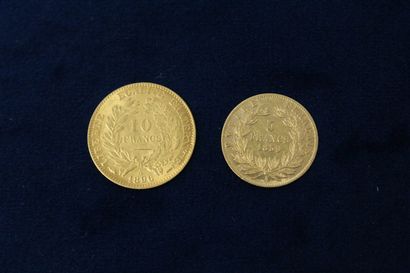 null 
Lot de deux pièces en or comprenant : 

- 5 francs Napoléon III tête nue (1859...