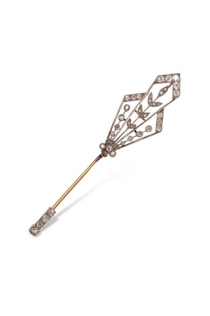 null 
18K (750) yellow gold and platinum jabot pin set with old, 8/8 and rose-cut...