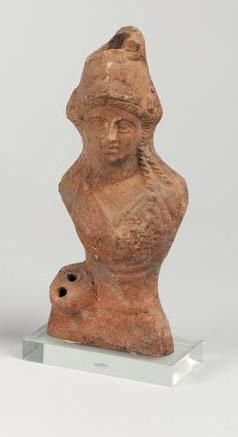 null Figure représentant un buste d'Athéna flanqué à sa droite d'une lampe à huile...