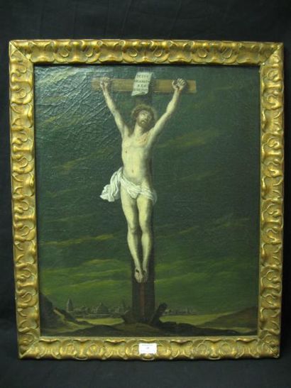 Ecole FRANÇAISE du XVIIe siècle Crucifixion Huile sur toile. (rentoilage; quelques...