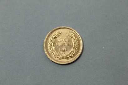 null Gold coin of 25 Kurush Kemal Ataturk 1923 Year 82 Ankara.

Weight : 7.23 g.