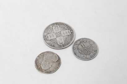 null Lot de pièces en argent diverses 

Un florin Victoria

Un demi écu LOUIS XV...