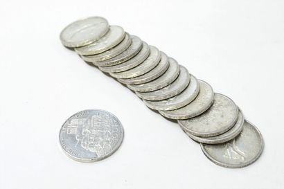 Quatorze pièces de 5 francs de type Semeuse...