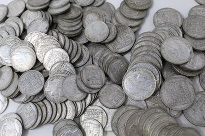 null Lot de pièces en argent comprenant : 

10 Francs Turin 1929x5, 1932x34, 1936x27,...