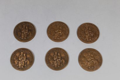 Six bronze round table medals.

Obverse:...