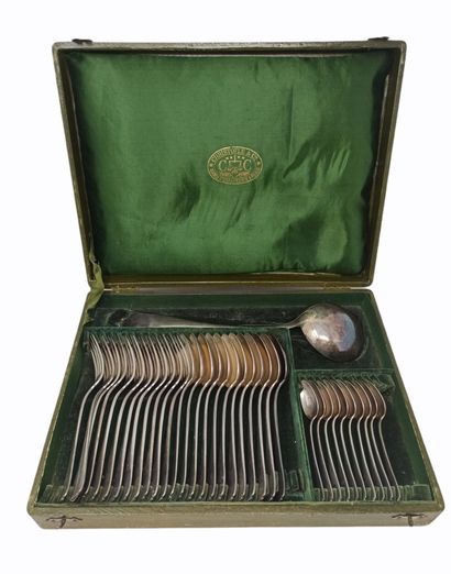 CHRISTOFLE



Silver-plated metal set of...