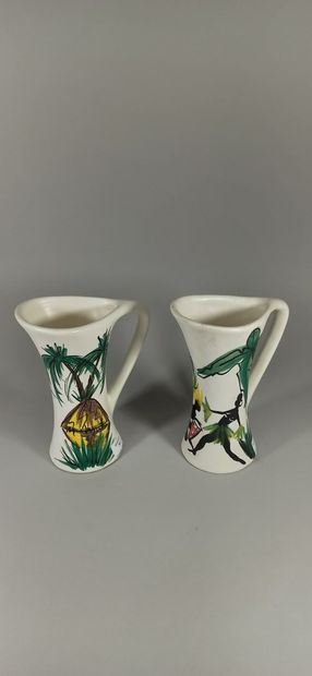 null F.P.P., Faïencerie et Poterie Provençale

Lot of two vases with Africanist decoration.

White...