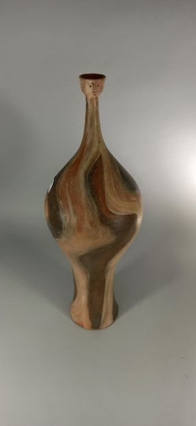 null AGARD Jules (1905 -1986)

Vase sculpture of woman.

Earth of Vallauris, handwritten...