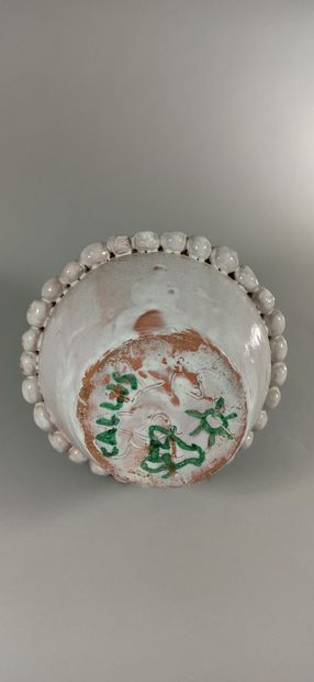 null CALLIS (1946 -1952)

Vase with birds decoration.

Vallauris clay, handwritten...