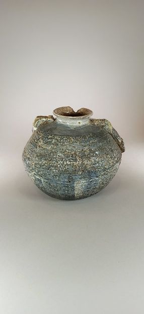 null SIFREDI Max (born in 1941)

L'ESPIGAOU - Workshop

Vase sculpture representing...