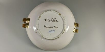 null KOHLER Fernande (20th century)



Hollow dish decorated with cranes, golden...