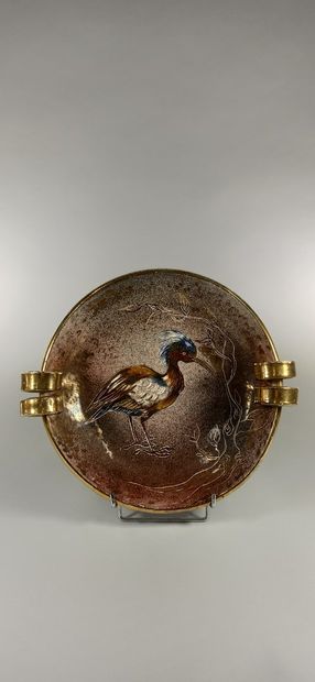 null KOHLER Fernande (20th century)



Hollow dish decorated with cranes, golden...