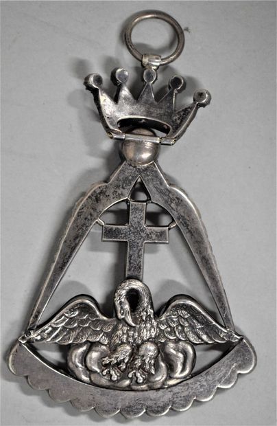 null Jewel of knight Rose Cross.

With articulated crown. 

Silver and rhinestones...