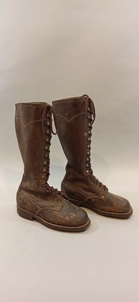 null Two pairs of boots. One in brown leather, fully laced, studded soles, size 41....